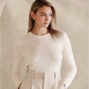 Banana Republic cream forever sweater size XS